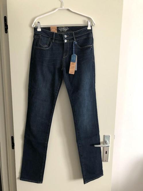 Medium blauwe straight jeans Esprit maat 27 lengte 34 NIEUW, Kleding | Dames, Spijkerbroeken en Jeans, Nieuw, W28 - W29 (confectie 36)