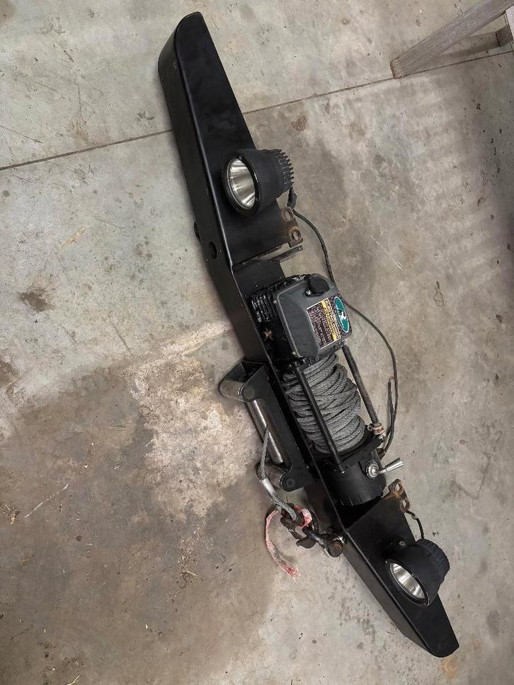 Land Rover Defender - bumper en winch, Auto-onderdelen, Overige Auto-onderdelen, Land Rover, Ophalen