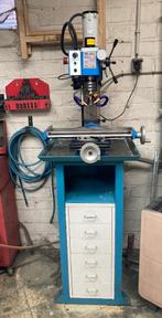 Freesmachine metaal, Ophalen of Verzenden, Zo goed als nieuw, Elektrisch, Overige soorten