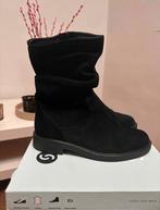 Bottes en daim taille 38, Enlèvement ou Envoi, Comme neuf