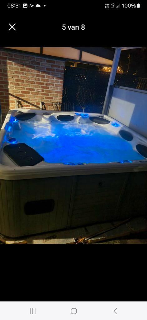 Jacuzzi gratis geleverd geplaatst, Tuin en Terras, Zwembad-toebehoren, Zo goed als nieuw, Ophalen of Verzenden
