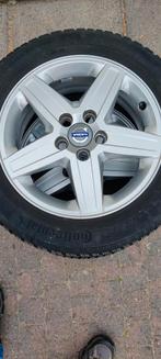 Volvo c30 16" velgen + winterbanden, Auto-onderdelen, Banden en Velgen, Ophalen, Winterbanden, Band(en)