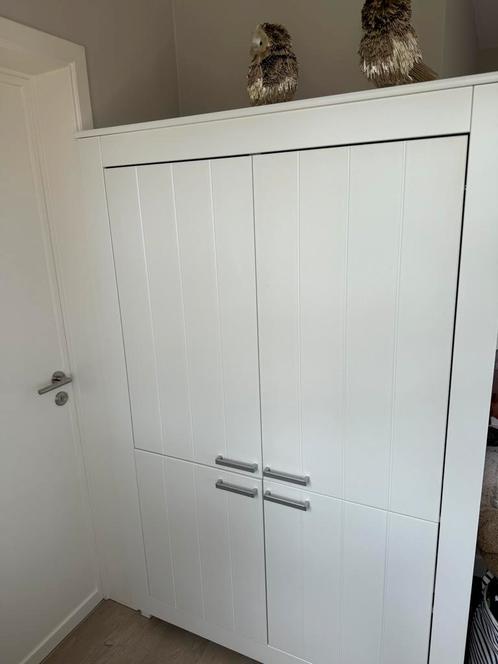 Meubels baby/kinderkamer Childwood kleerkast + commode wit, Kinderen en Baby's, Kinderkamer | Commodes en Kasten, Gebruikt, Kast
