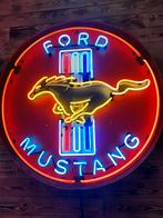 Ford Mustang Neon groot model.1m diameter., Collections, Marques & Objets publicitaires, Comme neuf, Enlèvement ou Envoi