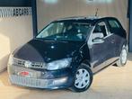 Volkswagen Polo 1.2i * GARANTIE 12 MOIS * 1er propriétaire, Auto's, Volkswagen, Euro 5, Stof, Gebruikt, Zwart
