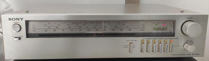Sony ST-242L tuner met preselectie, Audio, Tv en Foto, Tuners, Gebruikt, Analoog, Ophalen of Verzenden