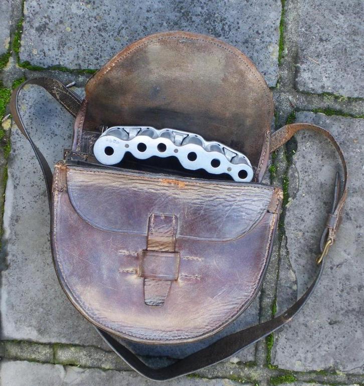 Sacoche en gros cuir & monnayeur de receveur de tram SNCV, Verzamelen, Spoorwegen en Tram, Gebruikt, Tram, Tas of Koffer, Verzenden