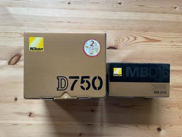 TE koop Nikon D750 + batterygrip disponible aux enchères