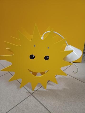Kinderlamp 'Smiling Sun' beschikbaar voor biedingen