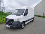 Mercedes-Benz Sprinter 311 2.1 CDI L2H2 FWD (bj 2023), Auto's, Stof, Gebruikt, 4 cilinders, Wit