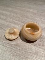 Pot, Ophalen, Zo goed als nieuw