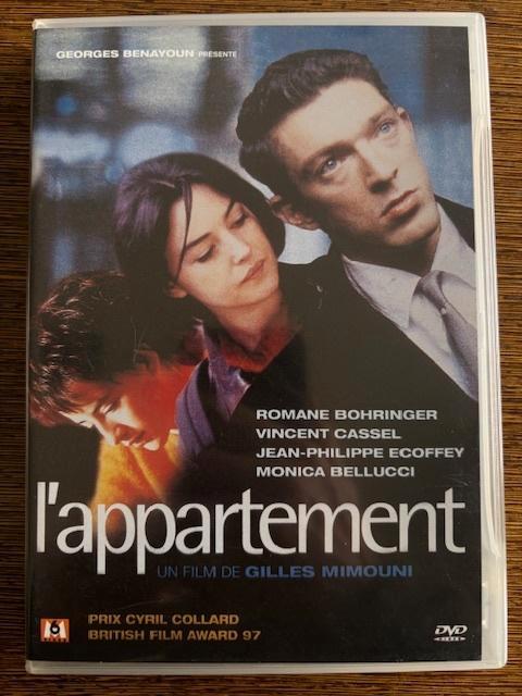 L'Appartement (Vincent Cassel et Monica Bellucci), CD & DVD, DVD | Thrillers & Policiers, Comme neuf, Thriller d'action, Tous les âges