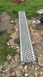 Rampe de chargement, Enlèvement, Utilisé