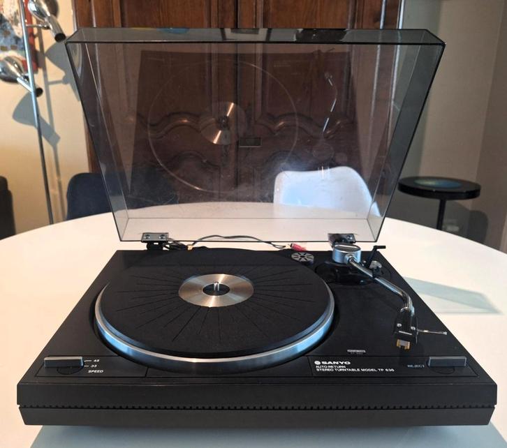 Platendraaier Sanyo TP-636, Audio, Tv en Foto, Platenspelers, Gebruikt, Platenspeler, Overige merken, Automatisch, Ophalen