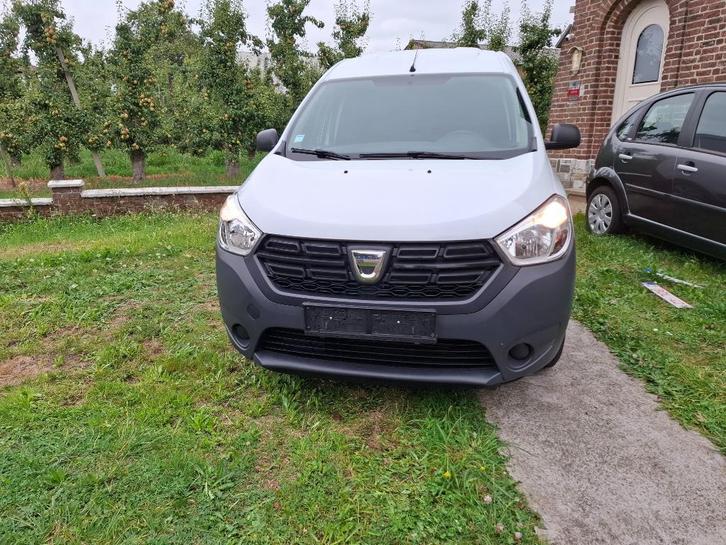 Dacia Dokker, Auto's, Dacia, Particulier, Dokker, ABS, Airbags, Airconditioning, Bluetooth, Centrale vergrendeling, Elektrische buitenspiegels