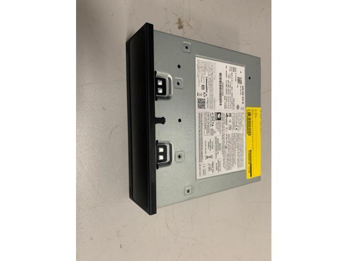 Navigatie Module van een Volkswagen Golf, Auto-onderdelen, Elektronica en Kabels, Volkswagen, Gebruikt, 3 maanden garantie, Ophalen of Verzenden