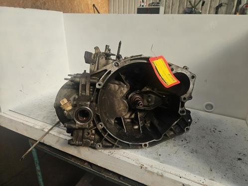 Versnellingsbak van een Peugeot 406, Auto-onderdelen, Transmissie en Toebehoren, Peugeot, Gebruikt, 3 maanden garantie, Ophalen of Verzenden