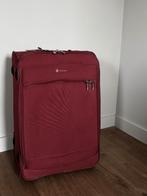 Reiskoffer Carlton rood, stof, wieltjes, Gebruikt, 35 tot 45 cm, Ophalen, 60 tot 70 cm