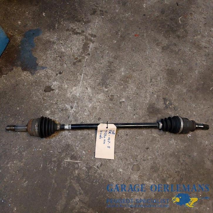 aandrijfas rechts peugeot 108 1.0, Auto-onderdelen, Transmissie en Toebehoren, Peugeot, Gebruikt, ARN erkend, Ophalen of Verzenden