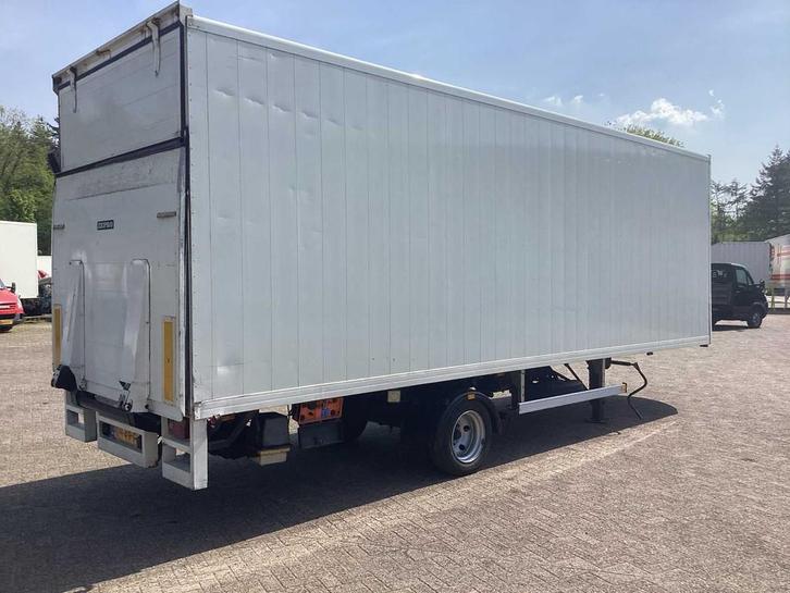 Tracon Uden semi-remorque à essieu dirigeant 2003, Autos, Camions, Entreprise, Remorques et Semi-remorques, Autres carburants