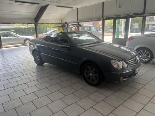 mercedes clk cabrio/AUTOMAAT/GEKEURD/CAR PASS, Auto's, Mercedes-Benz, Bedrijf, CLK, ABS, Airbags, Airconditioning, Alarm, Bluetooth