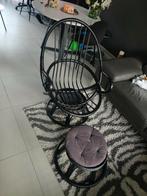 Rotan stoel met rotan krukje, Tuin en Terras, Tuinstoelen, Ophalen, Gebruikt, Rotan