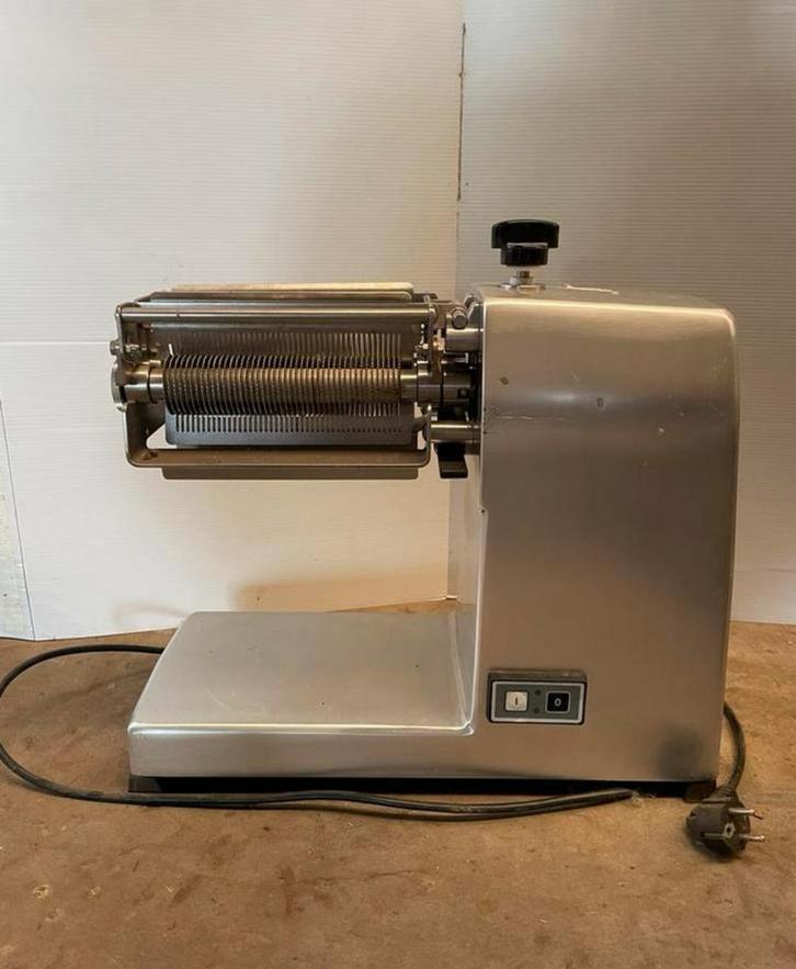 OMAS TAG 96E – Professionele vlees- en snijmachine | 230V, Zakelijke goederen, Horeca | Keukenapparatuur, Ophalen