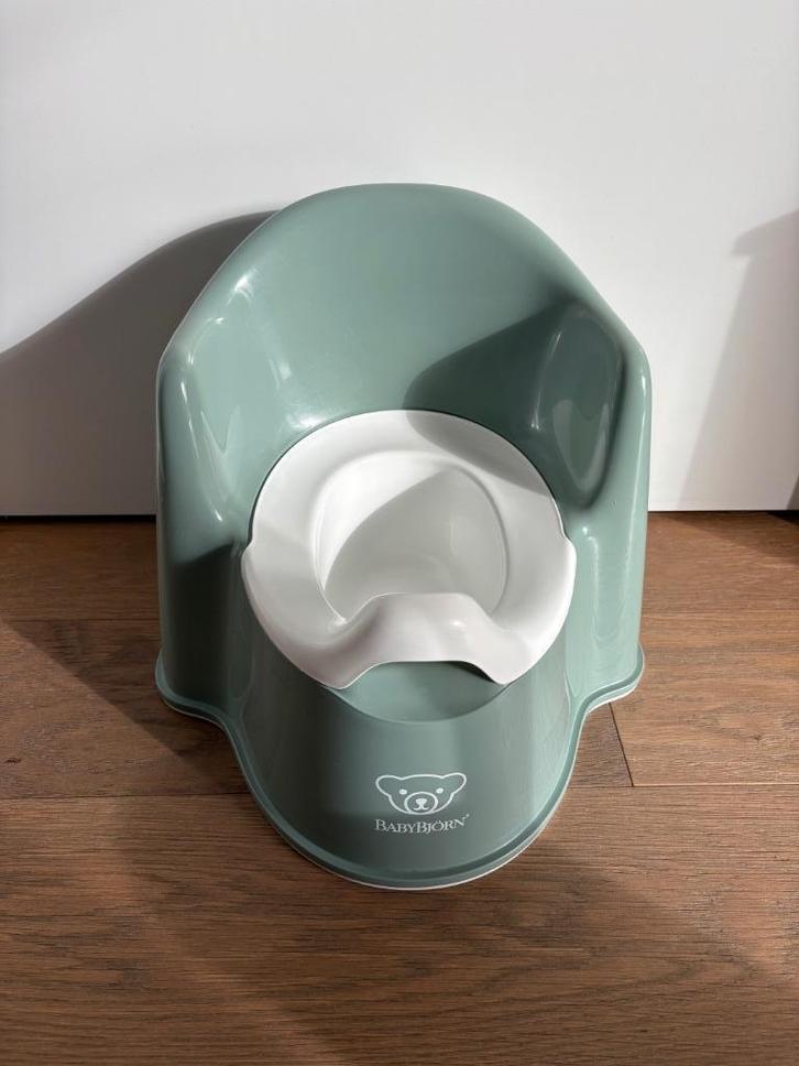 BabyBjörn Potje Donkergroen/Wit, Kinderen en Baby's, Badjes en Verzorging, Zo goed als nieuw, Overige typen, Overige merken, Ophalen