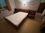 2 persoonsbed met 2 nachtkastjes massief hout, Ophalen, Gebruikt, Tweepersoons