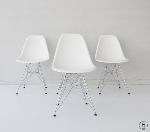 Vitra Eames Witte DSR stoelen, Maison & Meubles, Chaises, Comme neuf, Blanc, Enlèvement ou Envoi