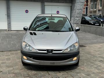 Peugeot 206 1.4 benzine 128.000 km/2001 beschikbaar voor biedingen