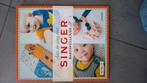Marijke Michiels - Aan de slag met SINGER - Babyspulletjes, Boeken, Ophalen, Zo goed als nieuw, Marijke Michiels; Hilde Smeesters