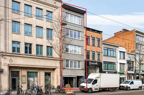 Opbrengsteigendom te koop in Merksem, 8 slpks, Immo, Huizen en Appartementen te koop, Vrijstaande woning, B