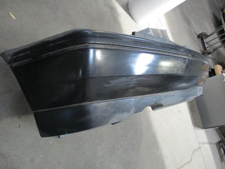 BUMPER ACHTER Volkswagen Golf III (1H1) (01-1991/12-1997), Auto-onderdelen, Carrosserie, Bumper, Volkswagen, Achter, Gebruikt
