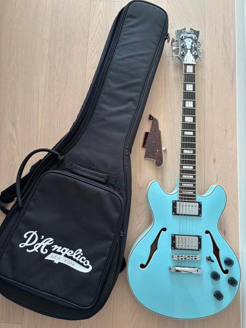 D’angelico Premier Mini DC Sky Blue, Muziek en Instrumenten, Snaarinstrumenten | Gitaren | Elektrisch, Zo goed als nieuw, Semi-solid body