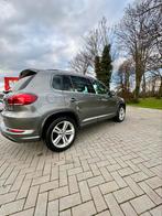 Volkswagen Tiguan 1.4 TSI R-LINE Volledige opties, Auto's, Automaat, 4 cilinders, Leder, 5 zetels