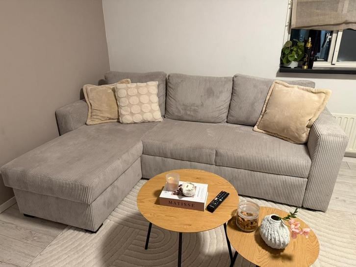 Hoekbank taupe ribstof - zo goed als nieuw!, Huis en Inrichting, Zetels | Complete zithoeken, Zo goed als nieuw, Ophalen