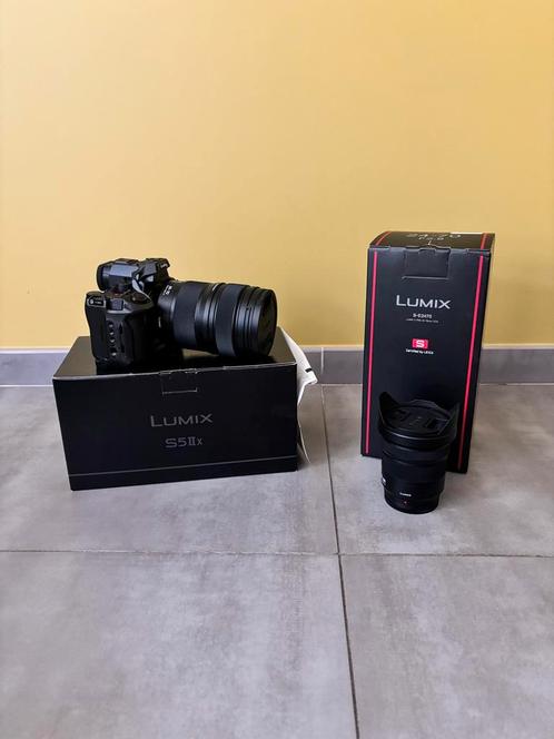 Panasonic Lumix S5IIX met 20-60mm & 24-70mm f/2.8, Audio, Tv en Foto, Videocamera's Digitaal, Zo goed als nieuw, Camera, Panasonic