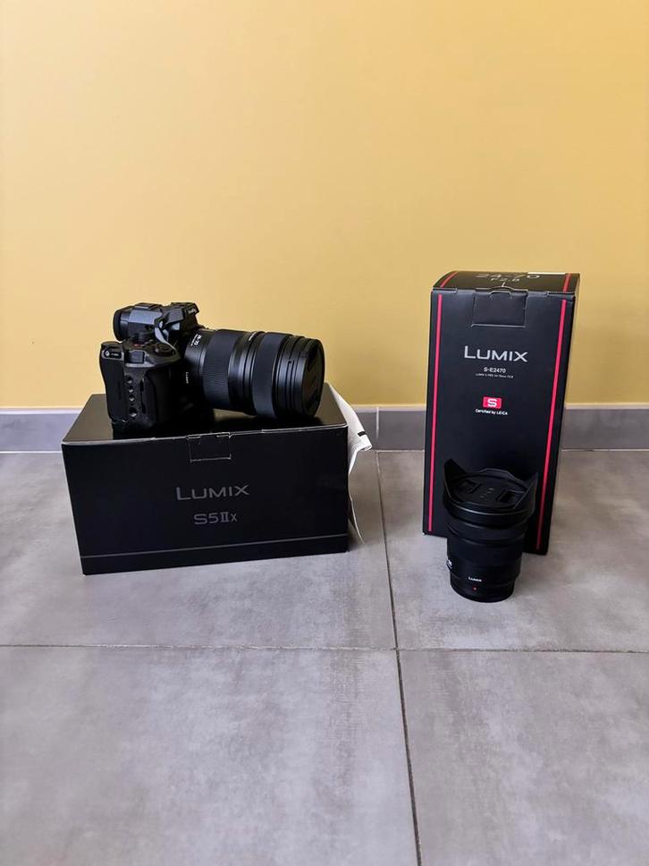 Panasonic Lumix S5IIX met 20-60mm & 24-70mm f/2.8, Audio, Tv en Foto, Videocamera's Digitaal, Zo goed als nieuw, Camera, Panasonic