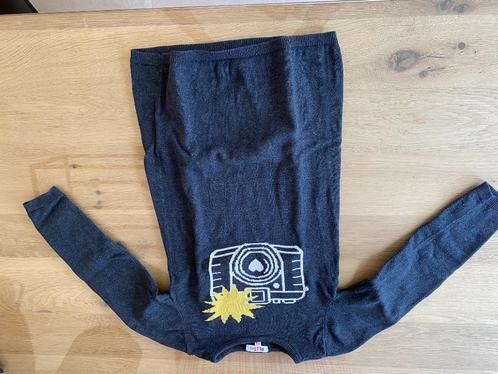 Besties donker grijze lange trui met camera maat 116 - BD3, Kinderen en Baby's, Kinderkleding | Maat 116, Gebruikt, Meisje, Trui of Vest