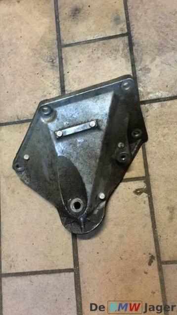 Motorsteun links BMW 5 serie E60 E61 22116761111 beschikbaar voor biedingen