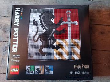 Lego art 31201 Harry Potter Les blasons de Poudlard scellé, Enlèvement ou Envoi, Neuf, Ensemble complet, Lego
