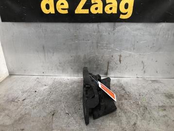 Bumpersteun midden-achter van een Opel Mokka beschikbaar voor biedingen