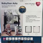 BabyDan Asta Traphekje – Supreme Line – Zonder boren, Kinderen en Baby's, Traphekjes, Ophalen, Zo goed als nieuw