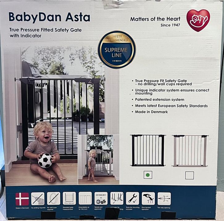 BabyDan Asta Traphekje – Supreme Line – Zonder boren, Kinderen en Baby's, Traphekjes, Zo goed als nieuw, Ophalen