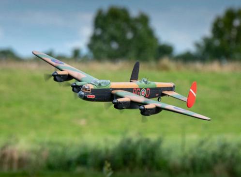 RC auto's tanks en vliegtuigen, Hobby en Vrije tijd, Modelbouw | Radiografisch | Vliegtuigen, Zo goed als nieuw, Elektro, Ophalen