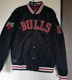 La veste des Bulls de la NBA Chicago est comme neuve, Vêtements | Hommes, Vestes | Été, Enlèvement, Comme neuf