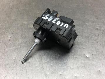 KOPLAMPMOTOR Suzuki Celerio (LF) (01-2014/-) beschikbaar voor biedingen