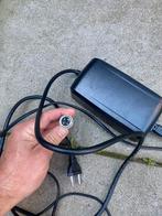 Oplader Giant 3 pinnen 36 v, Ophalen, Zo goed als nieuw