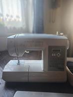Machine à coudre Singer utilisée seulement 2x + accessoires, Ophalen, Zo goed als nieuw, Naaimachine, Singer